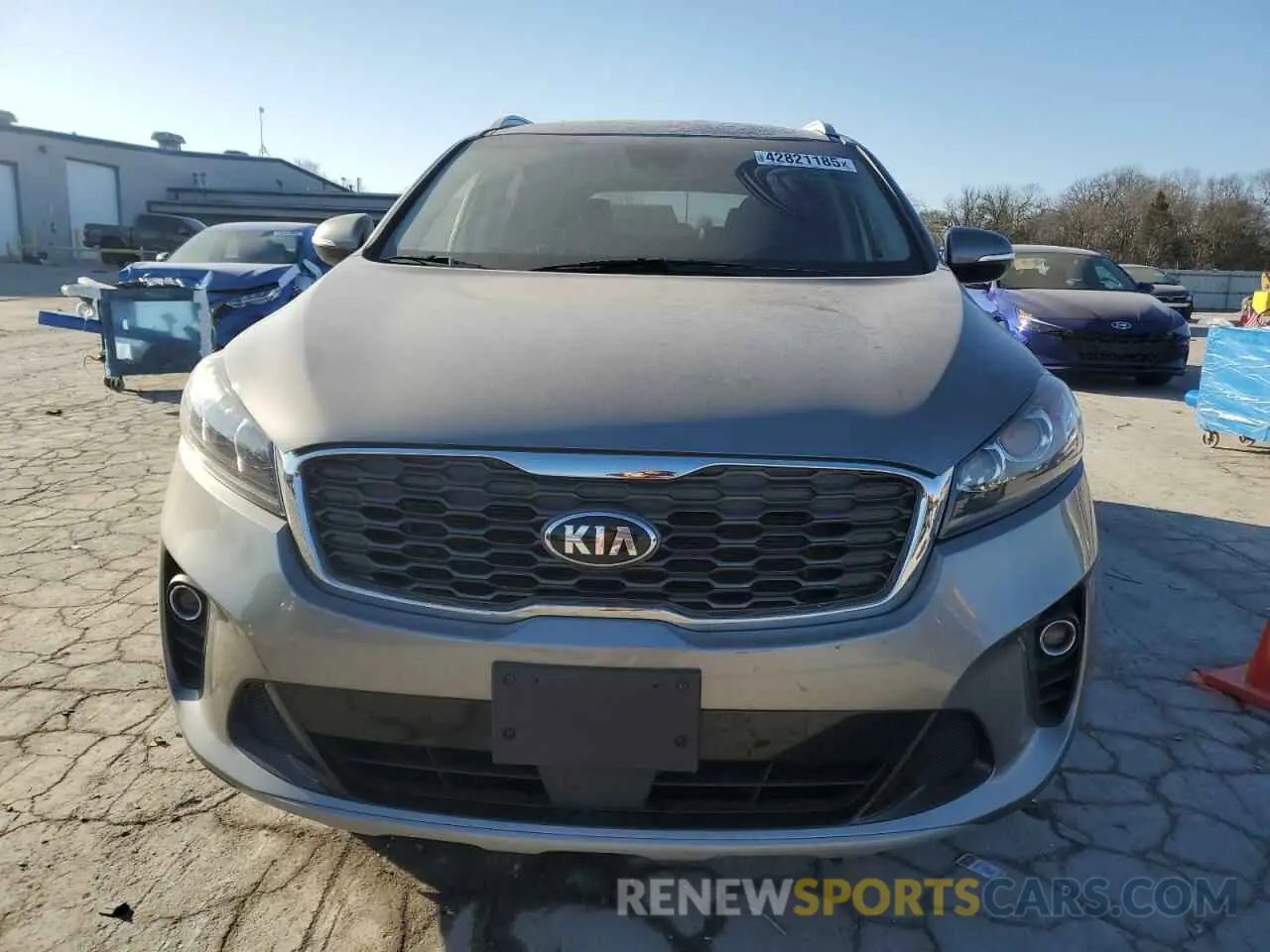 5 fotografías del automóvil dañado 5XYPHDA56KG479000 KIA SORENTO 2019