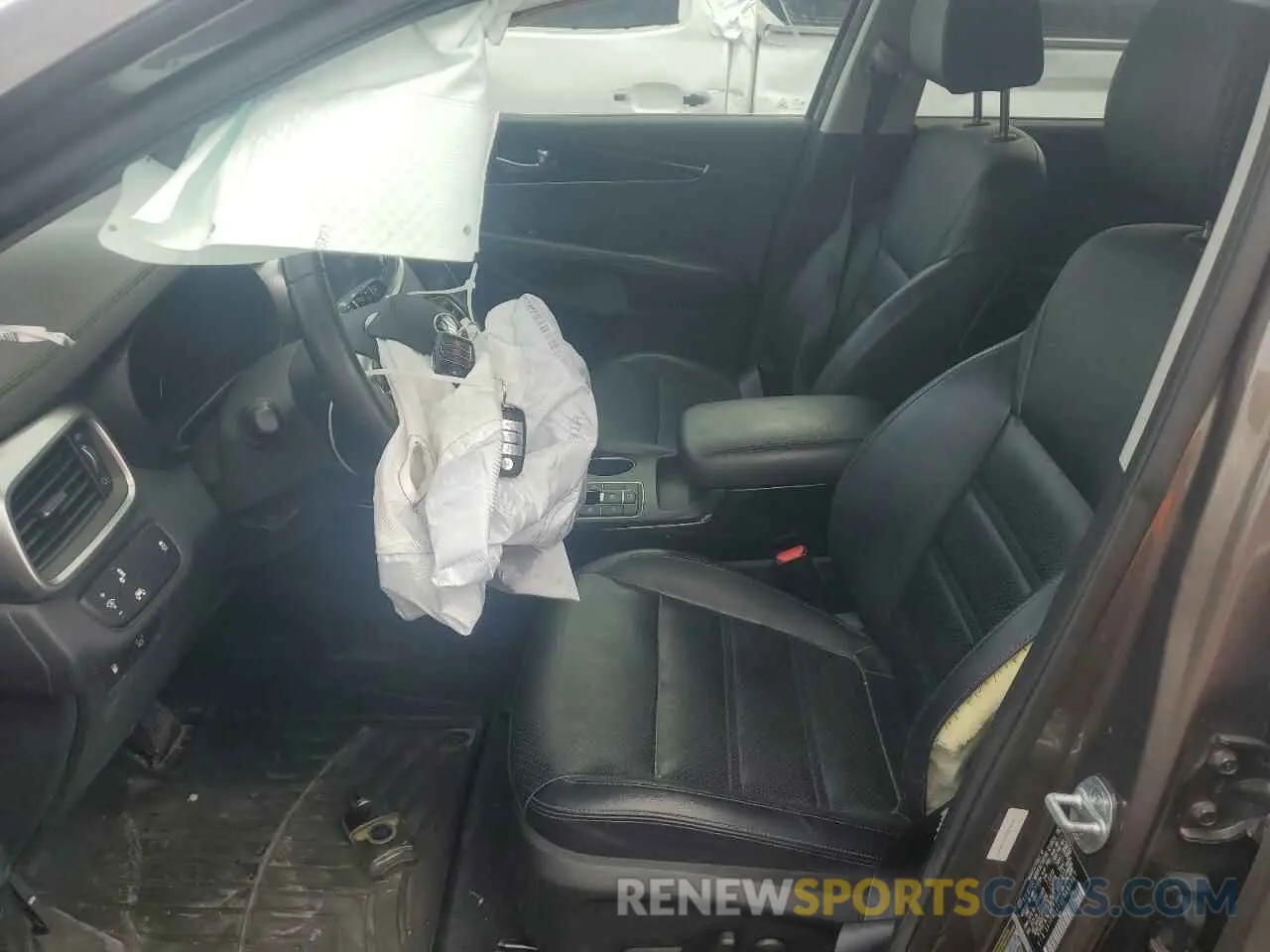 7 fotografías del automóvil dañado 5XYPHDA59KG448467 KIA SORENTO 2019