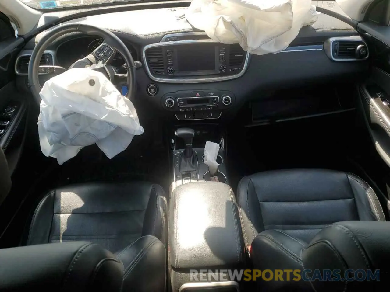 8 fotografías del automóvil dañado 5XYPHDA59KG448467 KIA SORENTO 2019