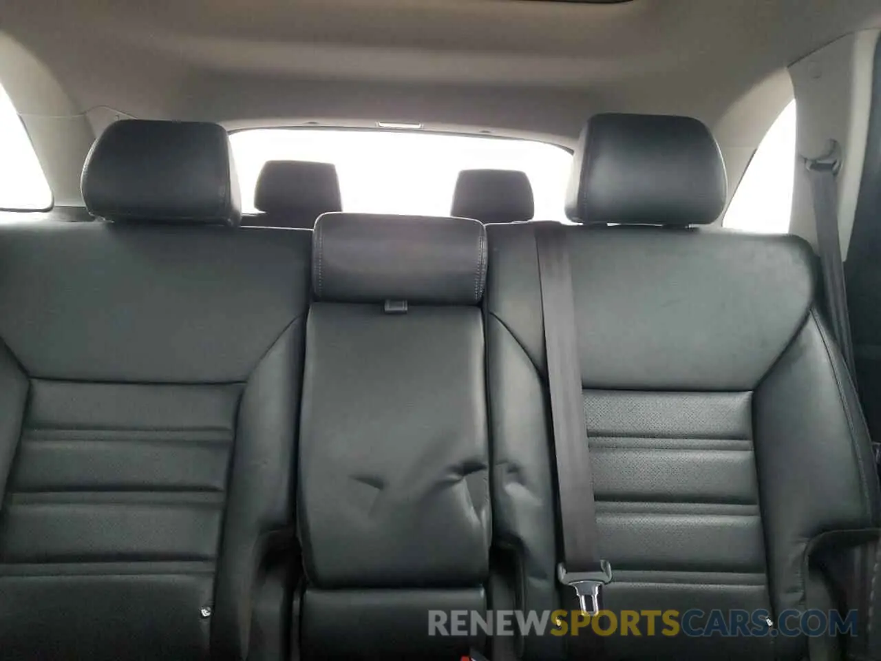 10 fotografías del automóvil dañado 5XYPHDA59KG515200 KIA SORENTO 2019