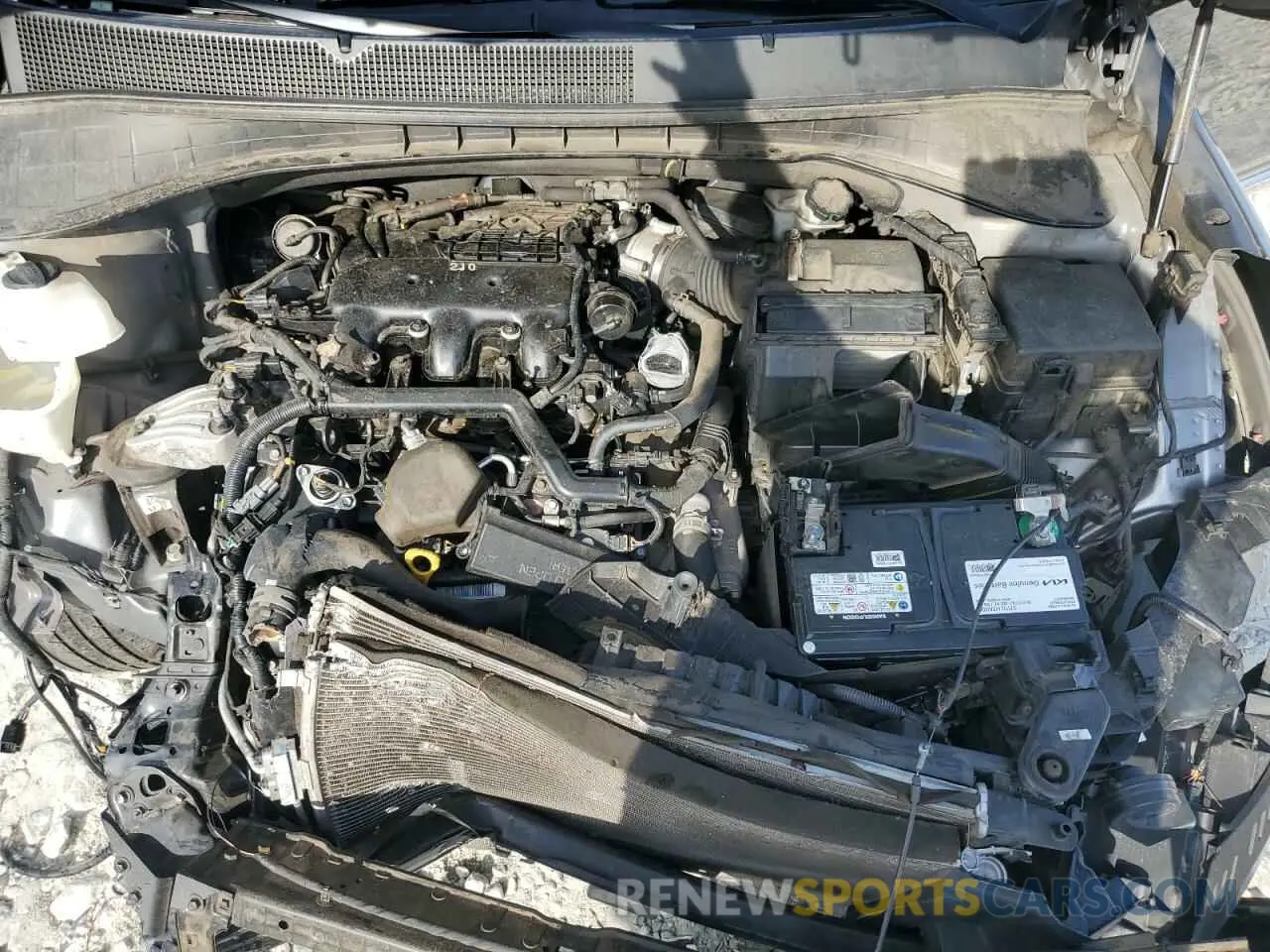 12 fotografías del automóvil dañado 5XYPK4A50KG447242 KIA SORENTO 2019