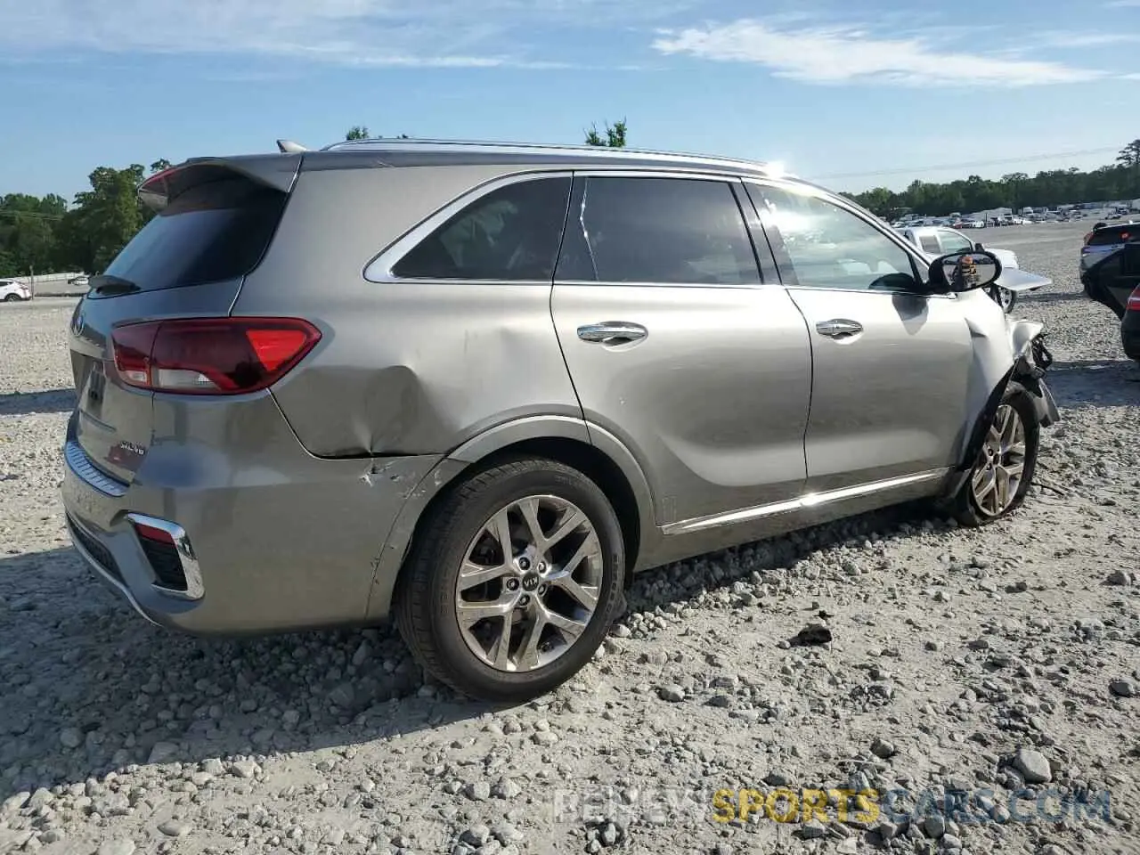 3 fotografías del automóvil dañado 5XYPK4A50KG447242 KIA SORENTO 2019