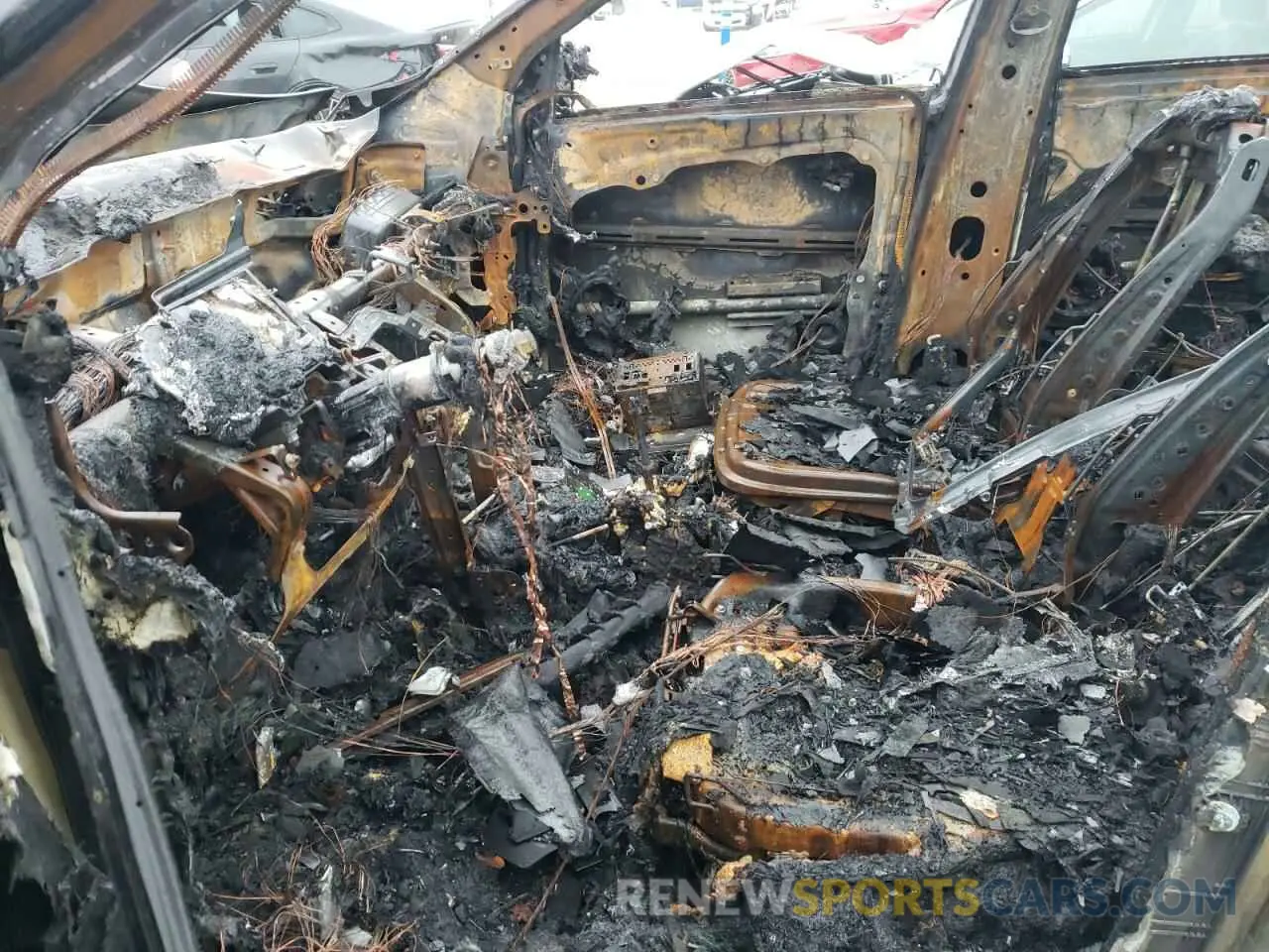 7 fotografías del automóvil dañado 5XYPK4A50KG473341 KIA SORENTO 2019