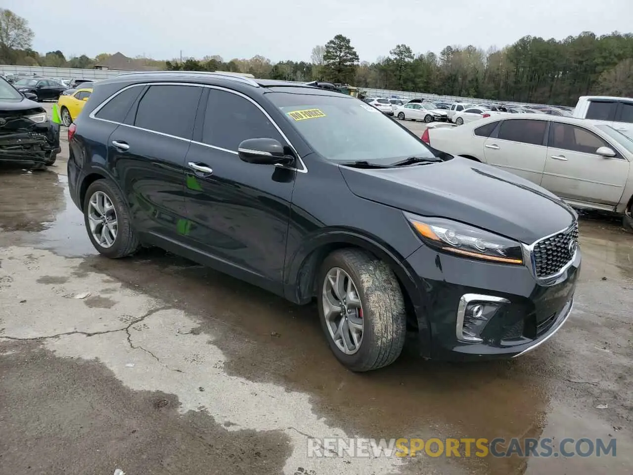 4 fotografías del automóvil dañado 5XYPK4A51KG454040 KIA SORENTO 2019