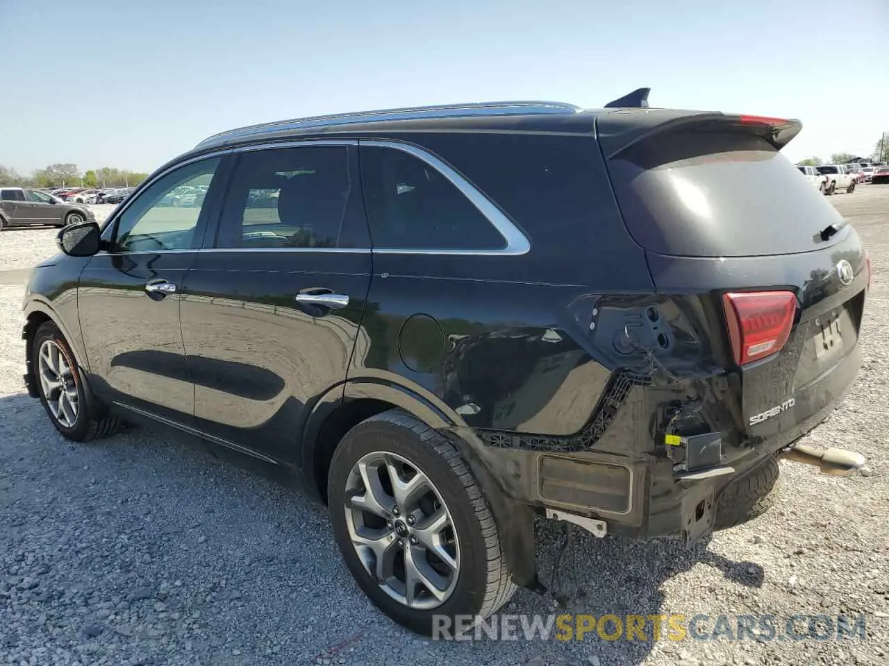 2 fotografías del automóvil dañado 5XYPK4A54KG504607 KIA SORENTO 2019