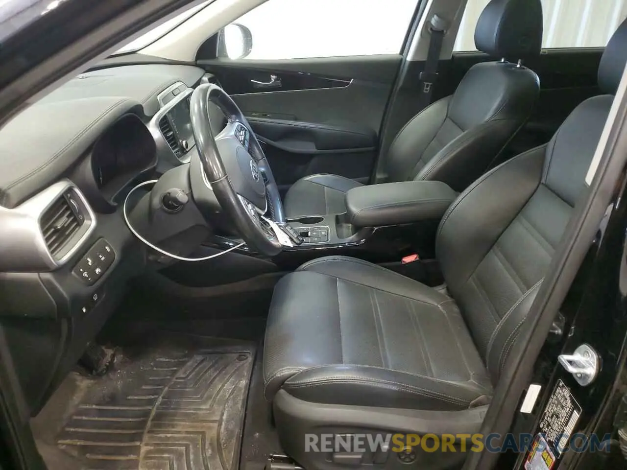 7 fotografías del automóvil dañado 5XYPKDA51KG500451 KIA SORENTO 2019