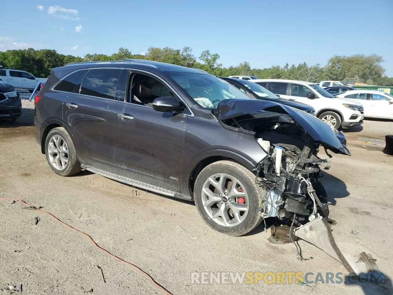 4 fotografías del automóvil dañado 5XYPKDA52KG454368 KIA SORENTO 2019