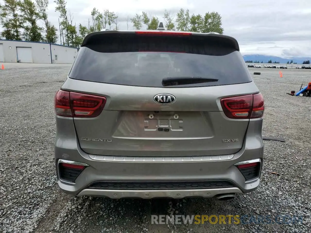 6 fotografías del automóvil dañado 5XYPKDA54KG459474 KIA SORENTO 2019