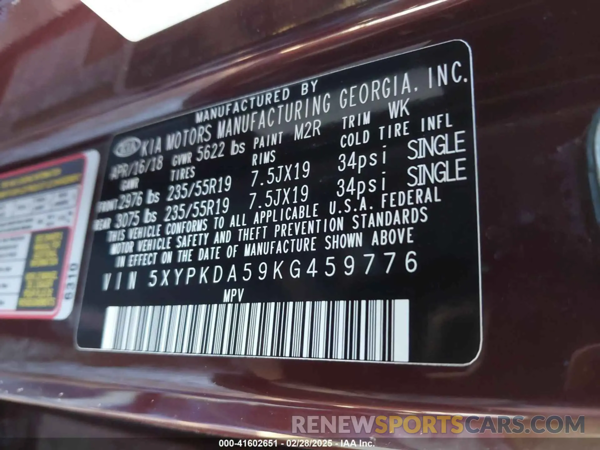9 fotografías del automóvil dañado 5XYPKDA59KG459776 KIA SORENTO 2019