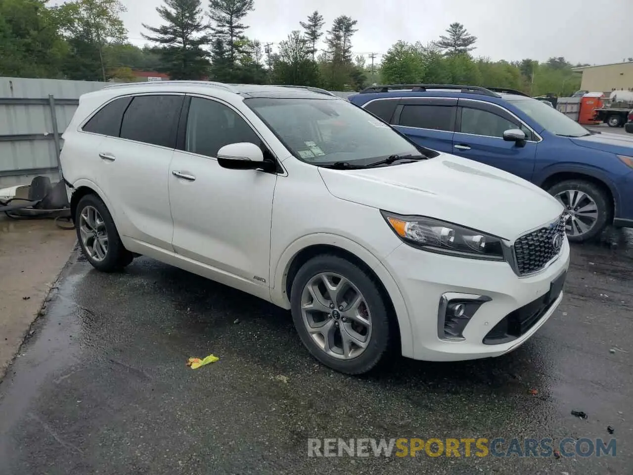 4 fotografías del automóvil dañado 5XYPKDA5XKG494410 KIA SORENTO 2019