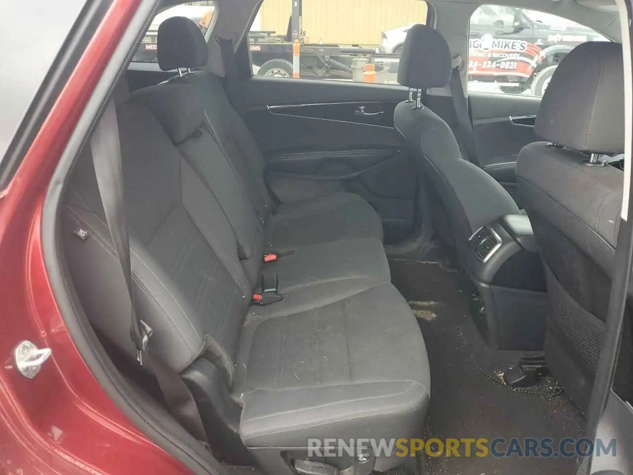 11 fotografías del automóvil dañado 5XYPG4A30LG641500 KIA SORENTO 2020