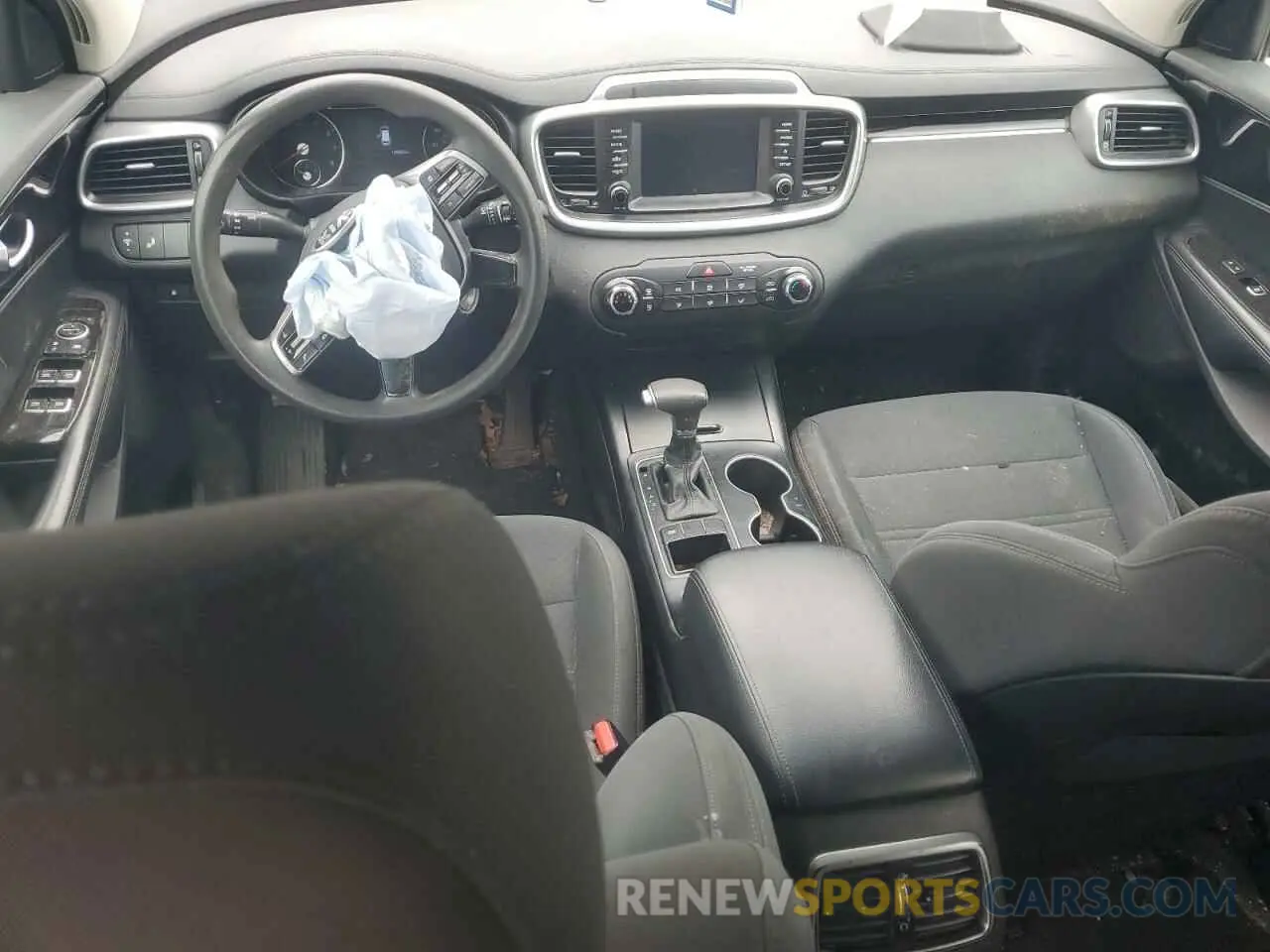 8 fotografías del automóvil dañado 5XYPG4A30LG641500 KIA SORENTO 2020