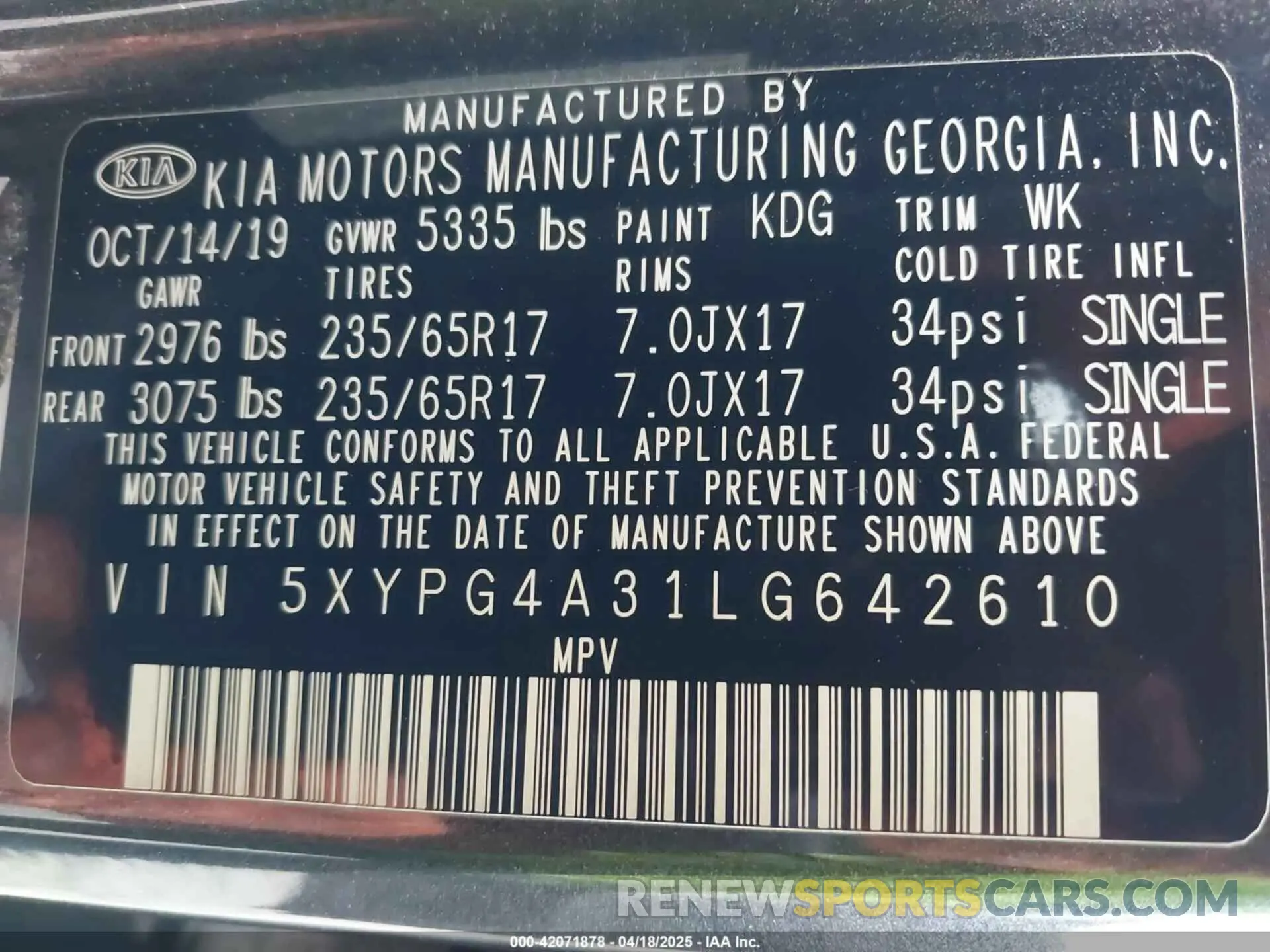 9 fotografías del automóvil dañado 5XYPG4A31LG642610 KIA SORENTO 2020
