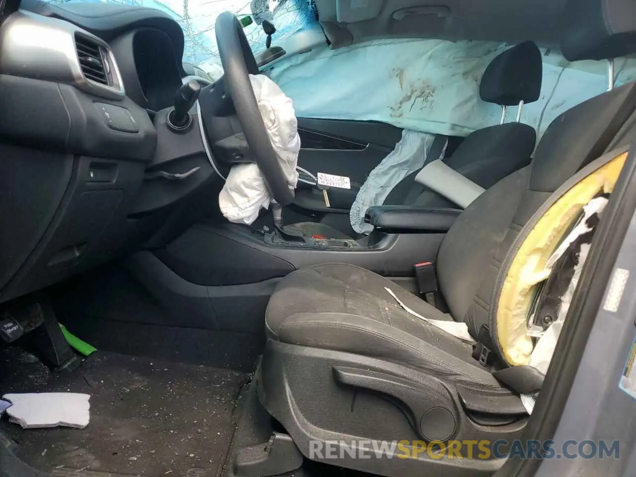 7 fotografías del automóvil dañado 5XYPG4A31LG676529 KIA SORENTO 2020