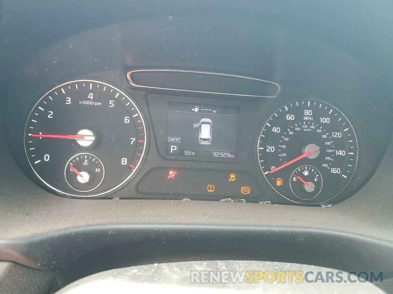 9 fotografías del automóvil dañado 5XYPG4A31LG676529 KIA SORENTO 2020
