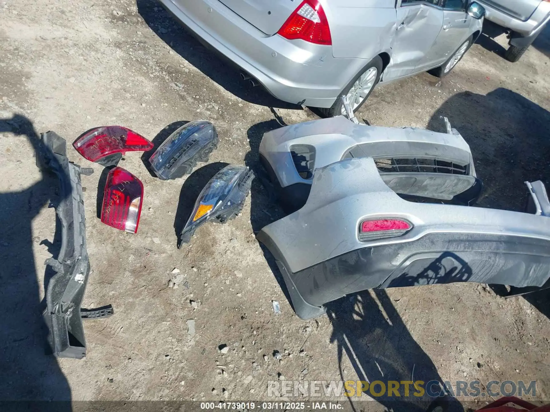 12 fotografías del automóvil dañado 5XYPG4A33LG664852 KIA SORENTO 2020