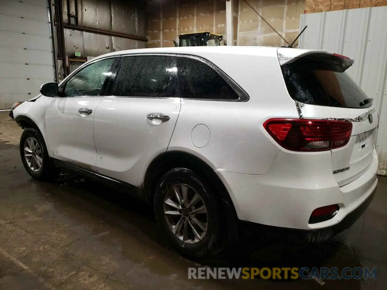 2 fotografías del automóvil dañado 5XYPG4A33LG683692 KIA SORENTO 2020