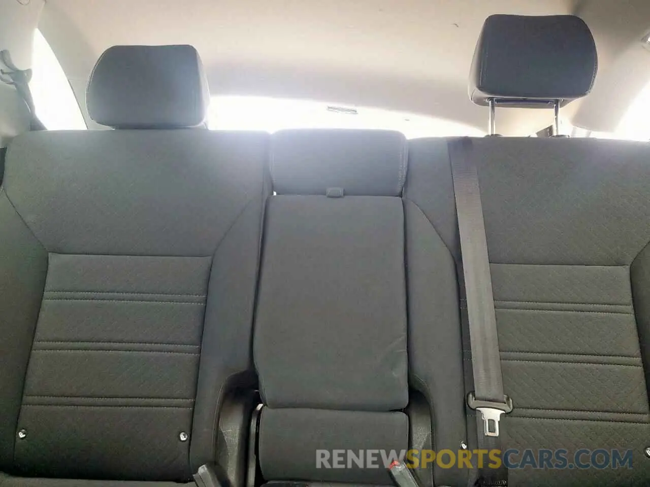 10 fotografías del automóvil dañado 5XYPG4A34LG647476 KIA SORENTO 2020