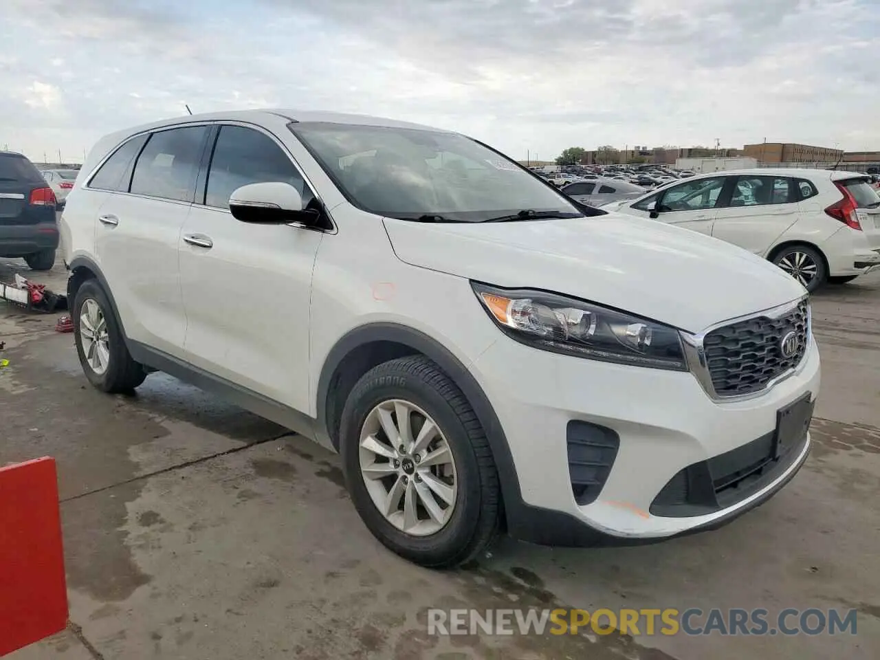 4 fotografías del automóvil dañado 5XYPG4A34LG647476 KIA SORENTO 2020