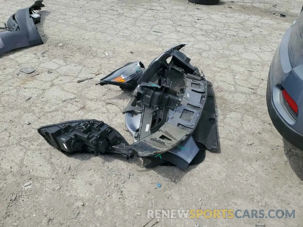 13 fotografías del automóvil dañado 5XYPG4A34LG648434 KIA SORENTO 2020