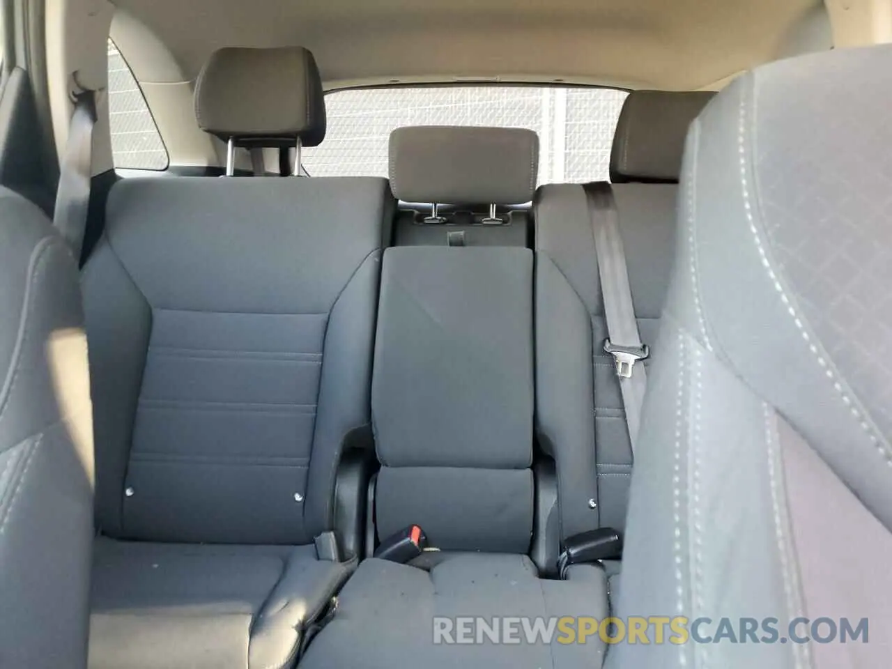 10 fotografías del automóvil dañado 5XYPG4A34LG657490 KIA SORENTO 2020