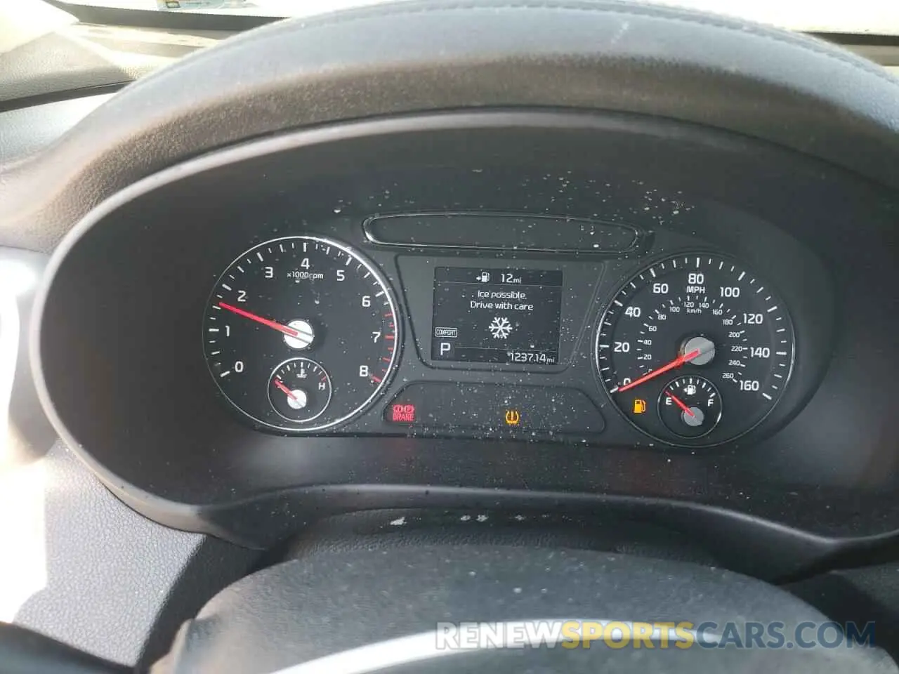 9 fotografías del automóvil dañado 5XYPG4A35LG654114 KIA SORENTO 2020