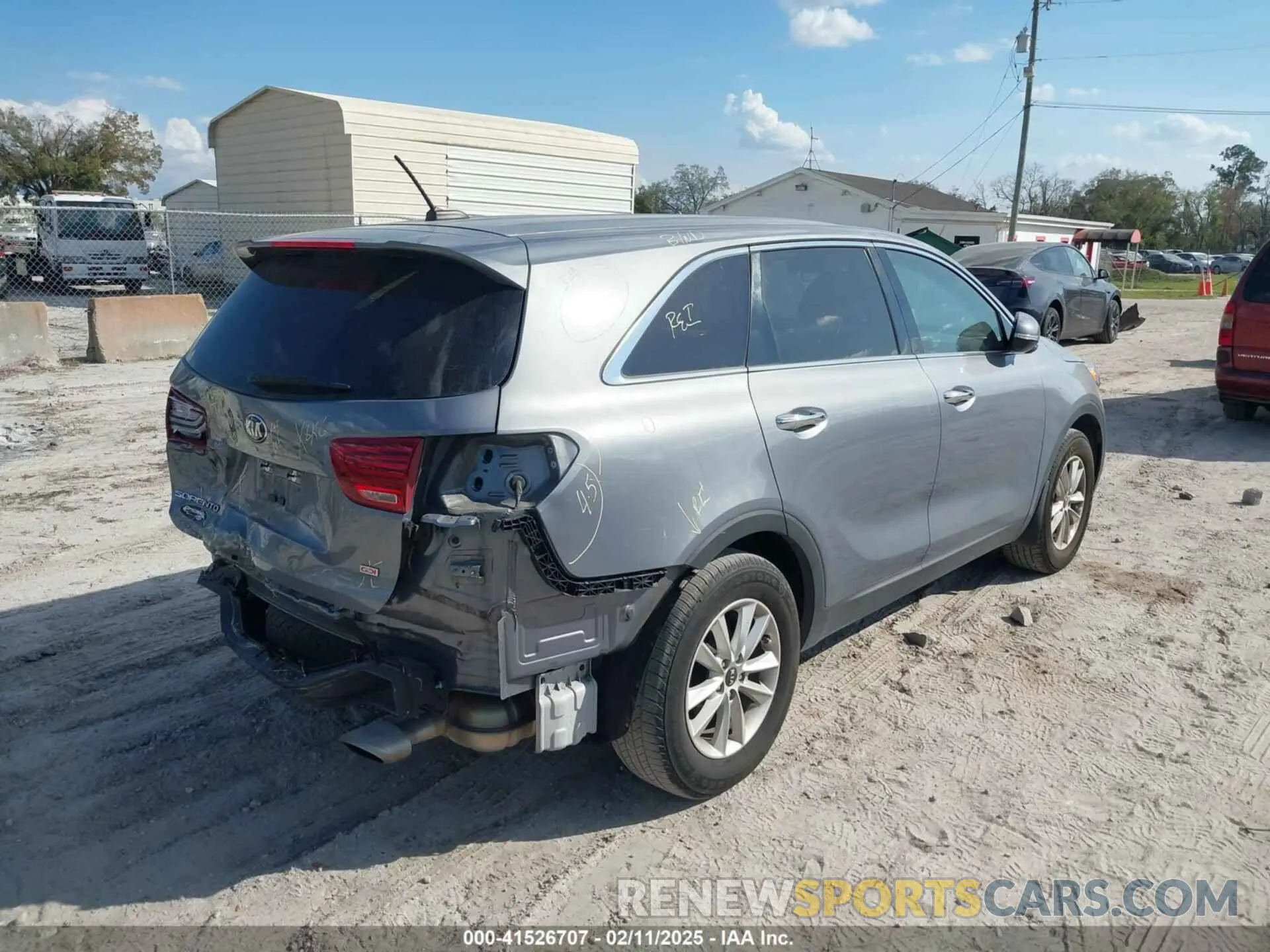 4 fotografías del automóvil dañado 5XYPG4A35LG699327 KIA SORENTO 2020