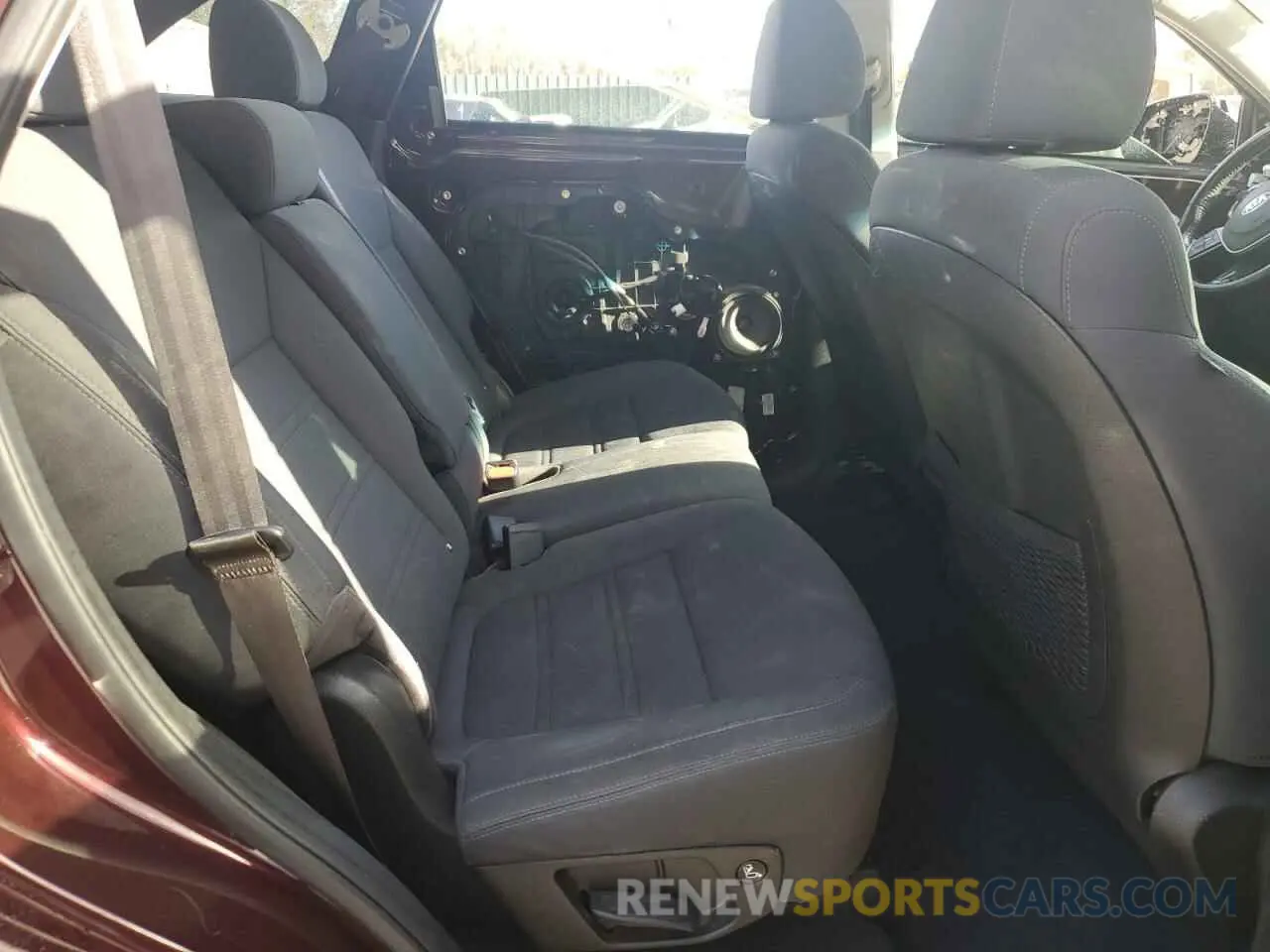 11 fotografías del automóvil dañado 5XYPG4A36LG633725 KIA SORENTO 2020