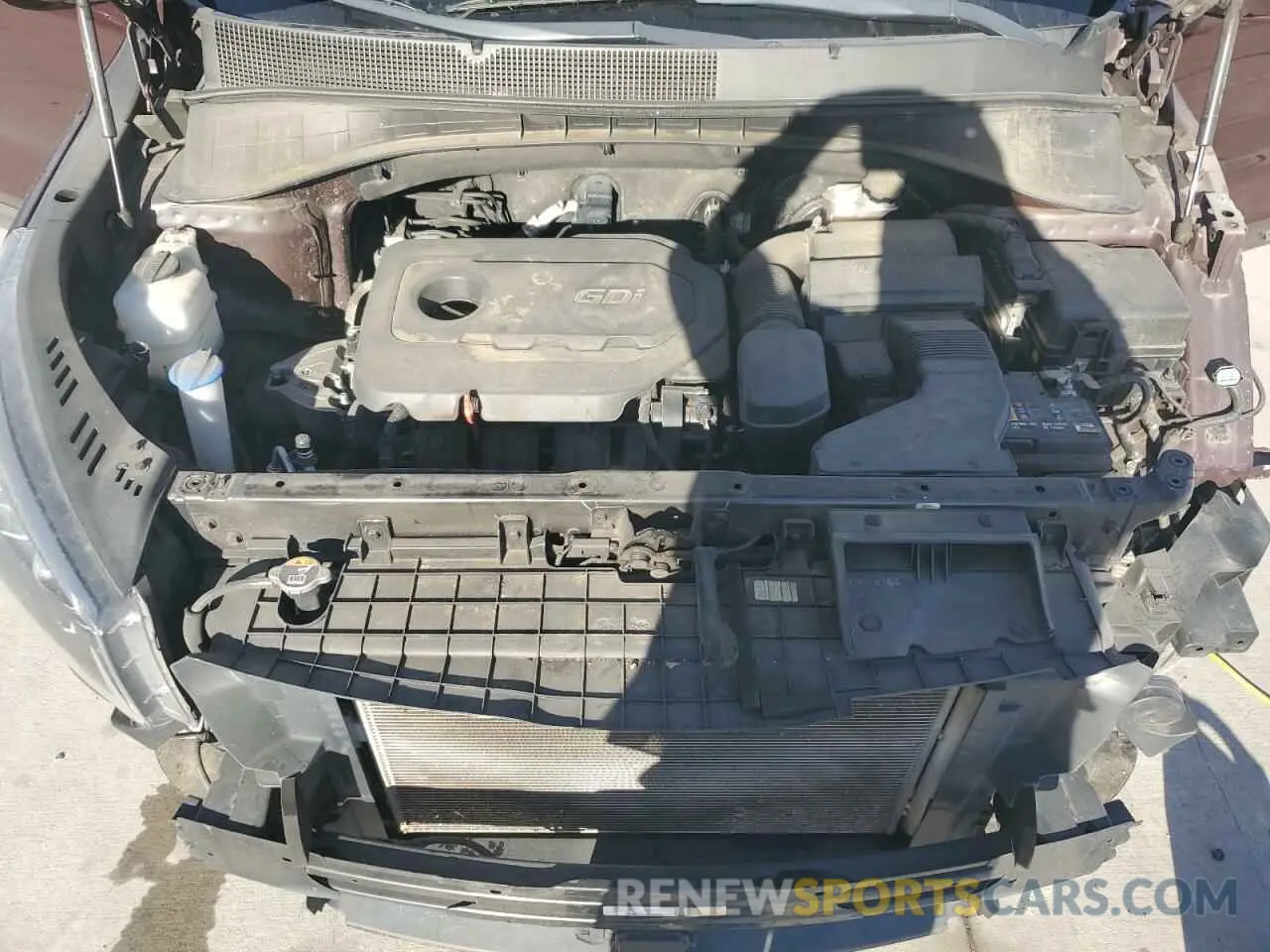 12 fotografías del automóvil dañado 5XYPG4A36LG633725 KIA SORENTO 2020