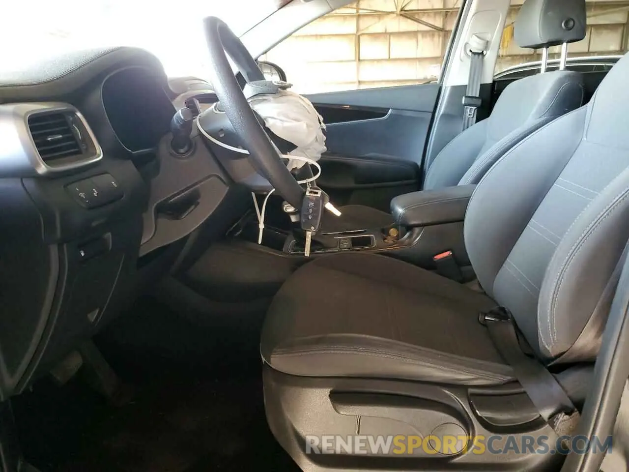 7 fotografías del automóvil dañado 5XYPG4A36LG690006 KIA SORENTO 2020