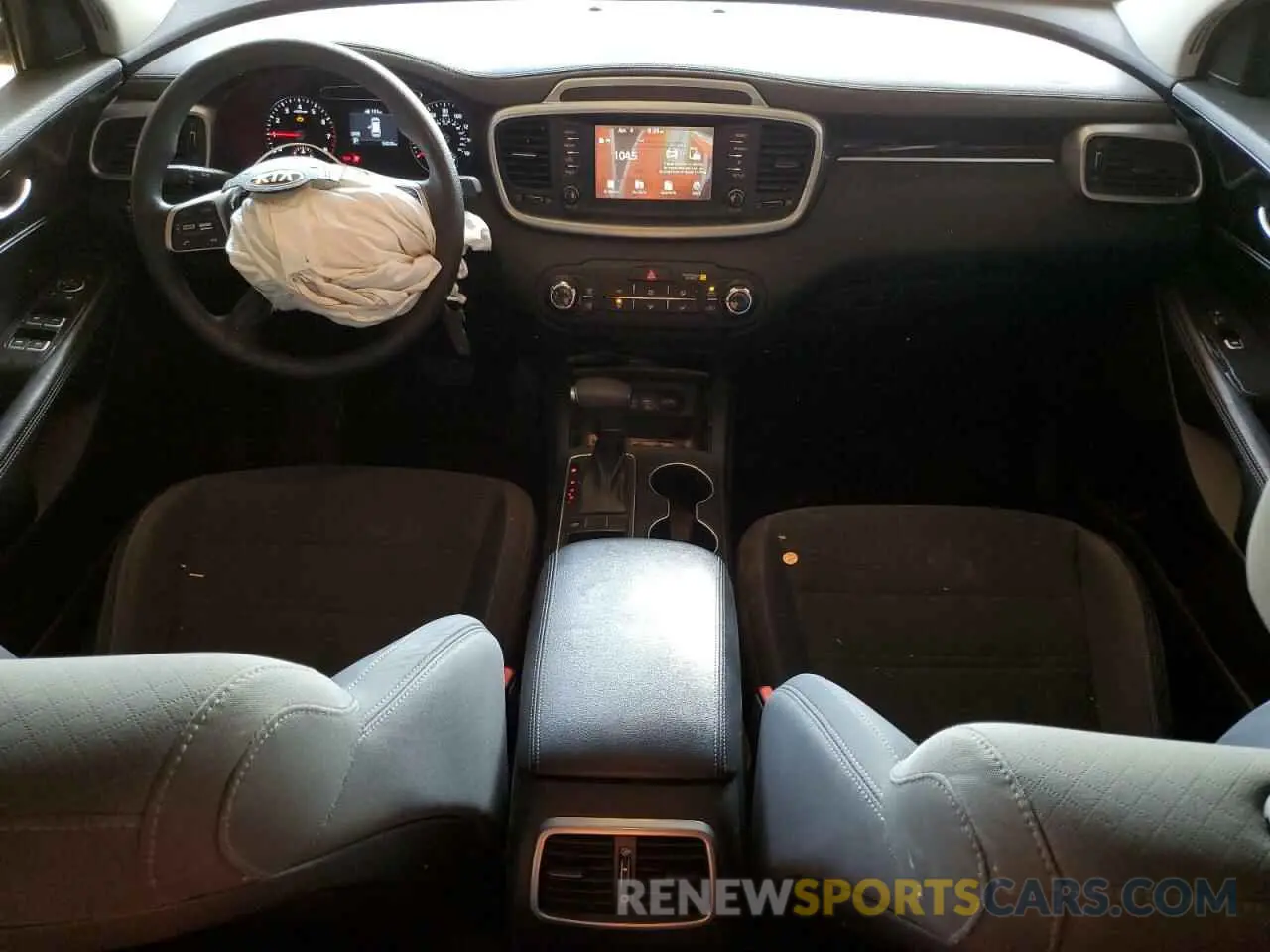 8 fotografías del automóvil dañado 5XYPG4A36LG690006 KIA SORENTO 2020