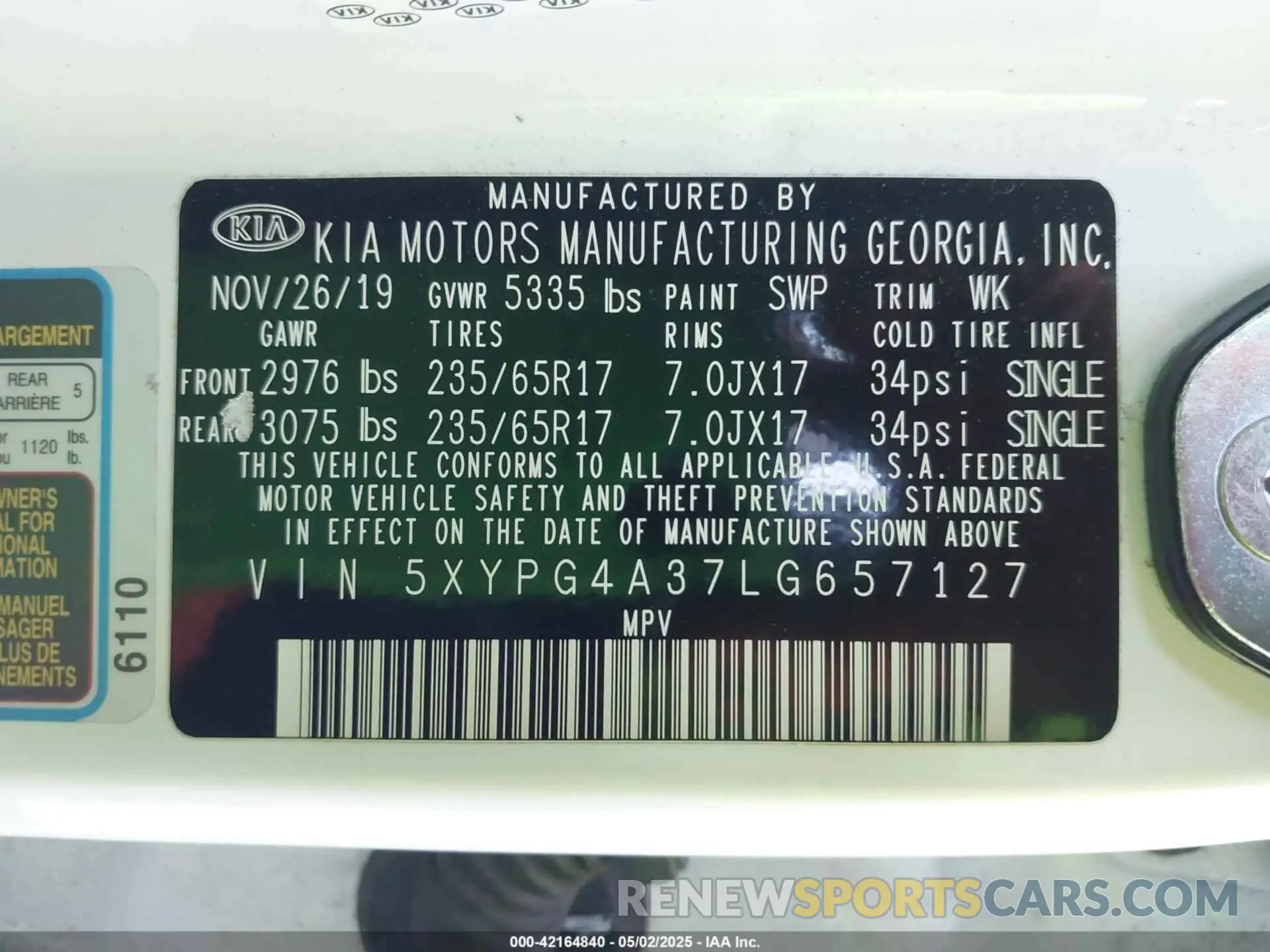 9 fotografías del automóvil dañado 5XYPG4A37LG657127 KIA SORENTO 2020