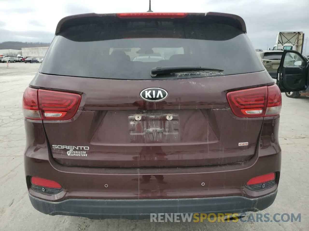 6 fotografías del automóvil dañado 5XYPG4A37LG659928 KIA SORENTO 2020