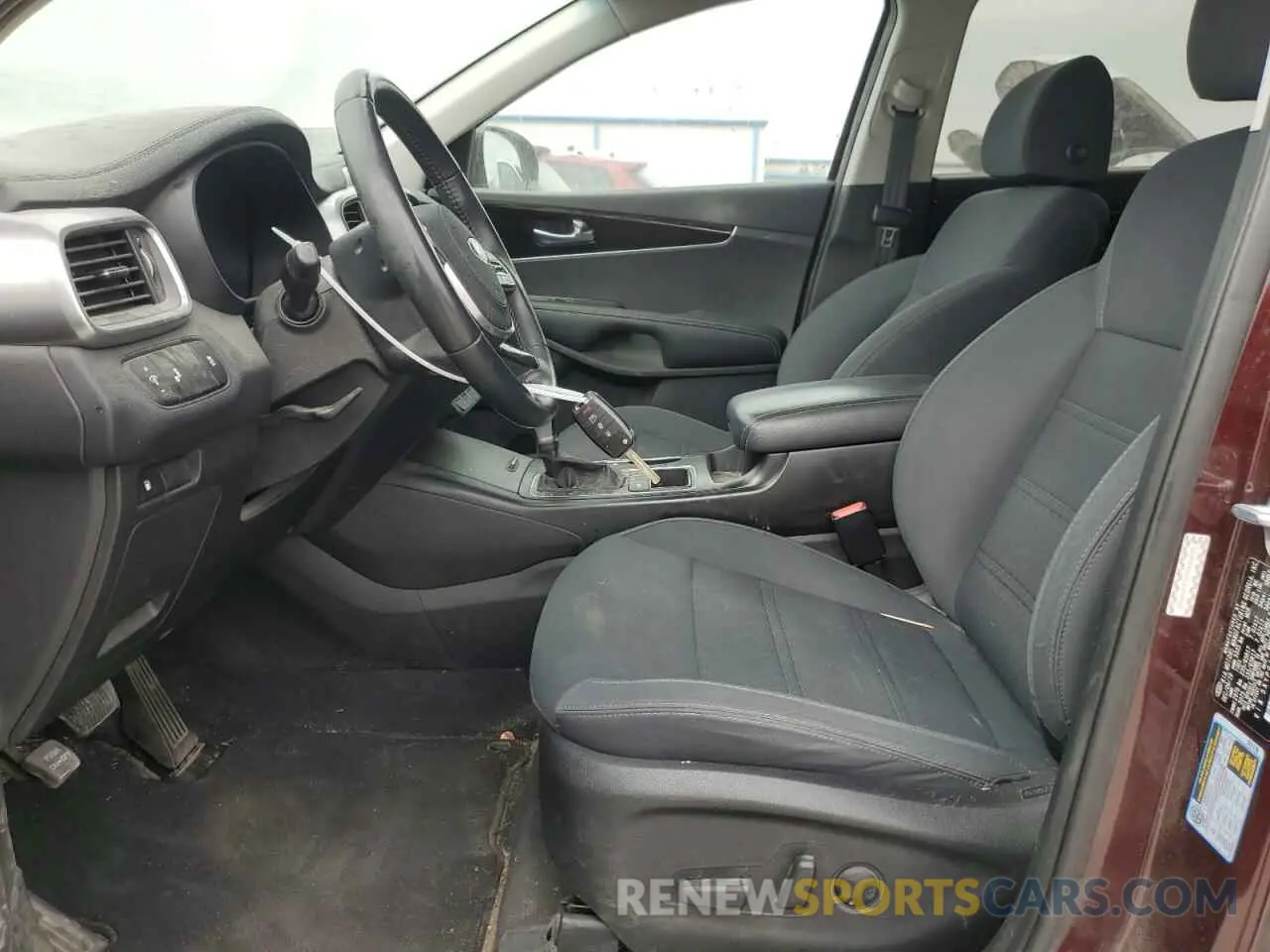 7 fotografías del automóvil dañado 5XYPG4A37LG659928 KIA SORENTO 2020