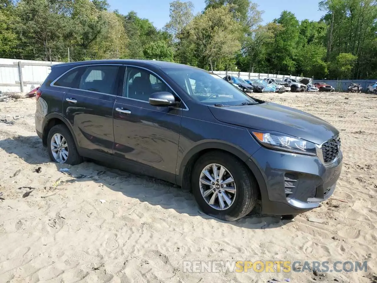 4 fotografías del automóvil dañado 5XYPG4A37LG690533 KIA SORENTO 2020