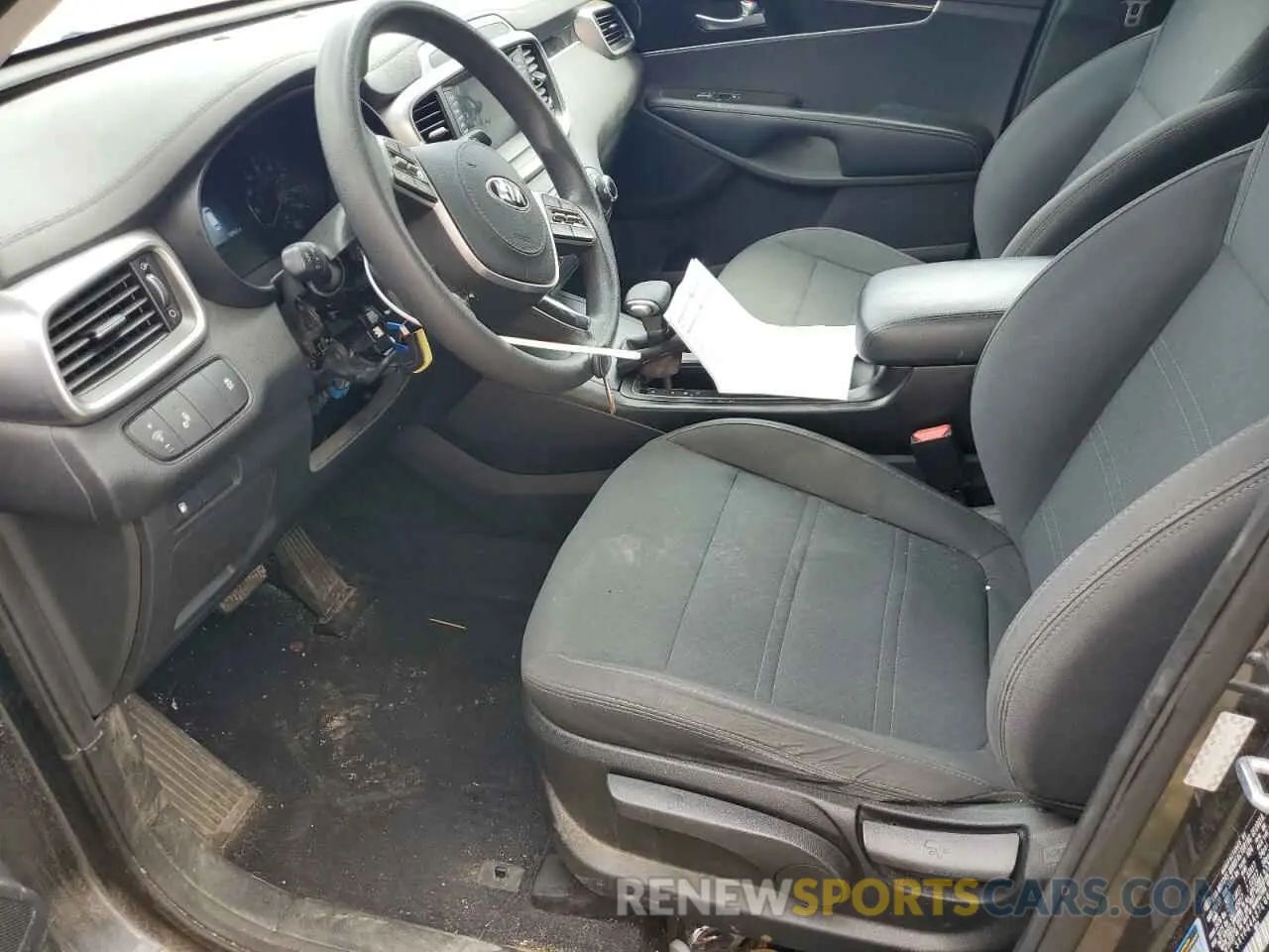 7 fotografías del automóvil dañado 5XYPG4A37LG690533 KIA SORENTO 2020