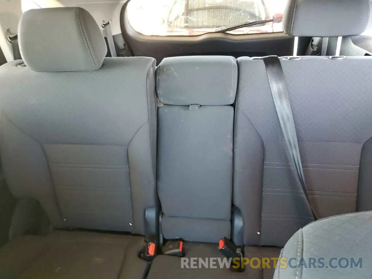 10 fotografías del automóvil dañado 5XYPG4A38LG644550 KIA SORENTO 2020