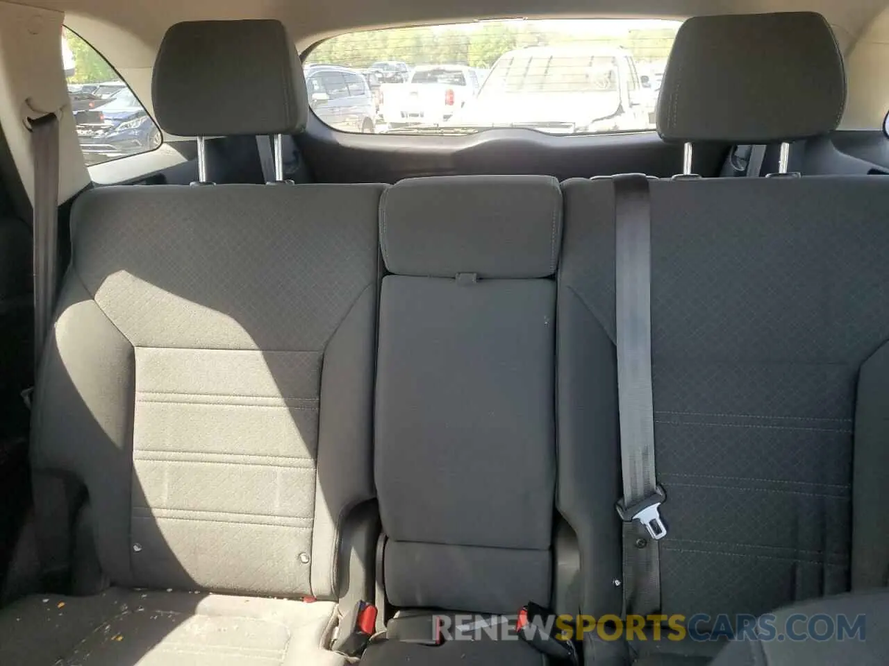 10 fotografías del automóvil dañado 5XYPG4A38LG687673 KIA SORENTO 2020