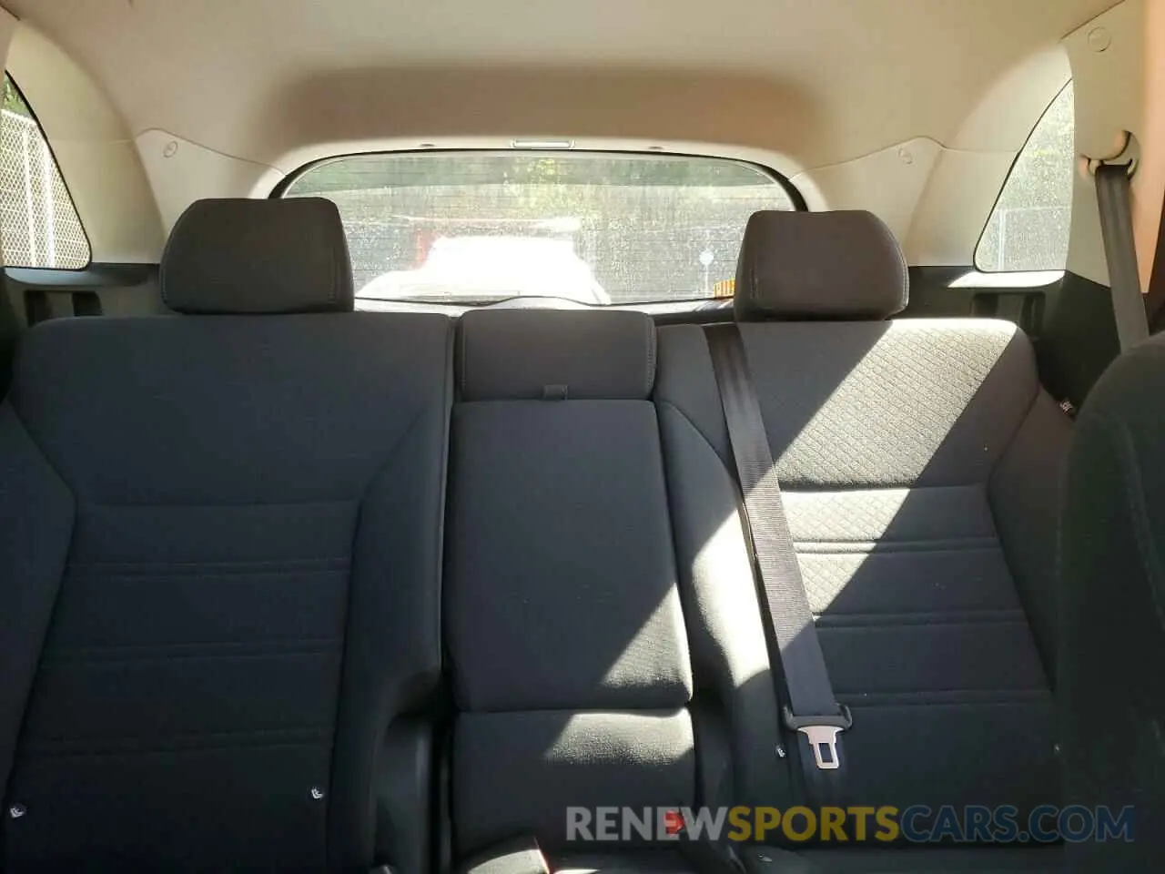 10 fotografías del automóvil dañado 5XYPG4A3XLG628253 KIA SORENTO 2020