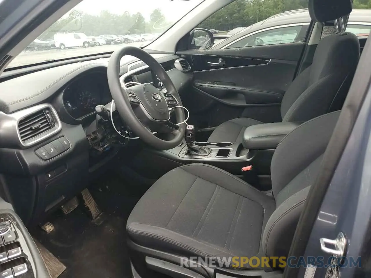 7 fotografías del automóvil dañado 5XYPG4A3XLG628253 KIA SORENTO 2020