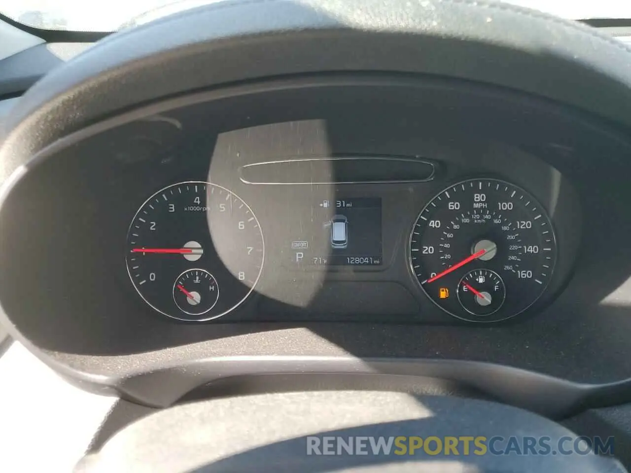 9 fotografías del automóvil dañado 5XYPG4A3XLG628253 KIA SORENTO 2020