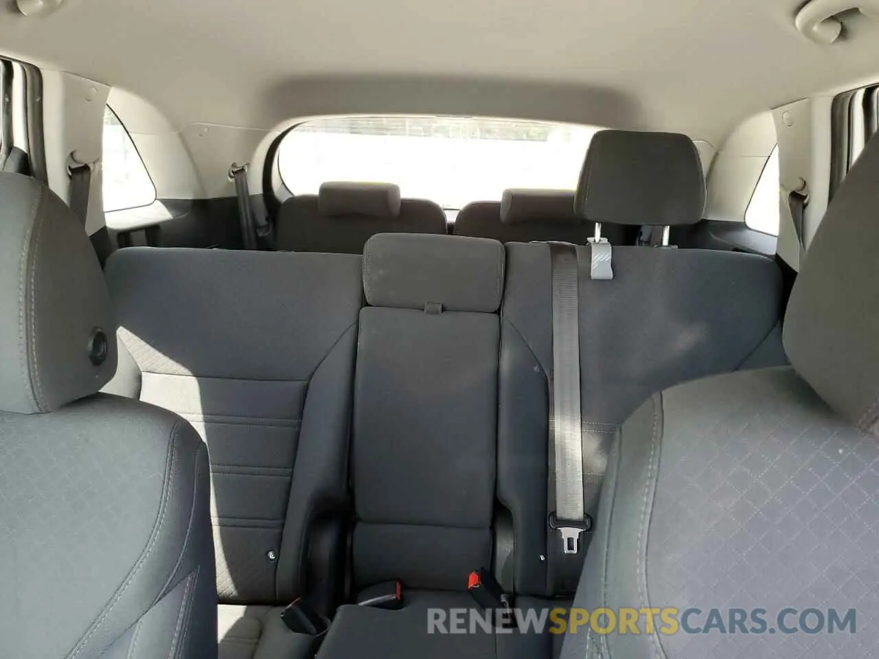 10 fotografías del automóvil dañado 5XYPG4A3XLG657641 KIA SORENTO 2020