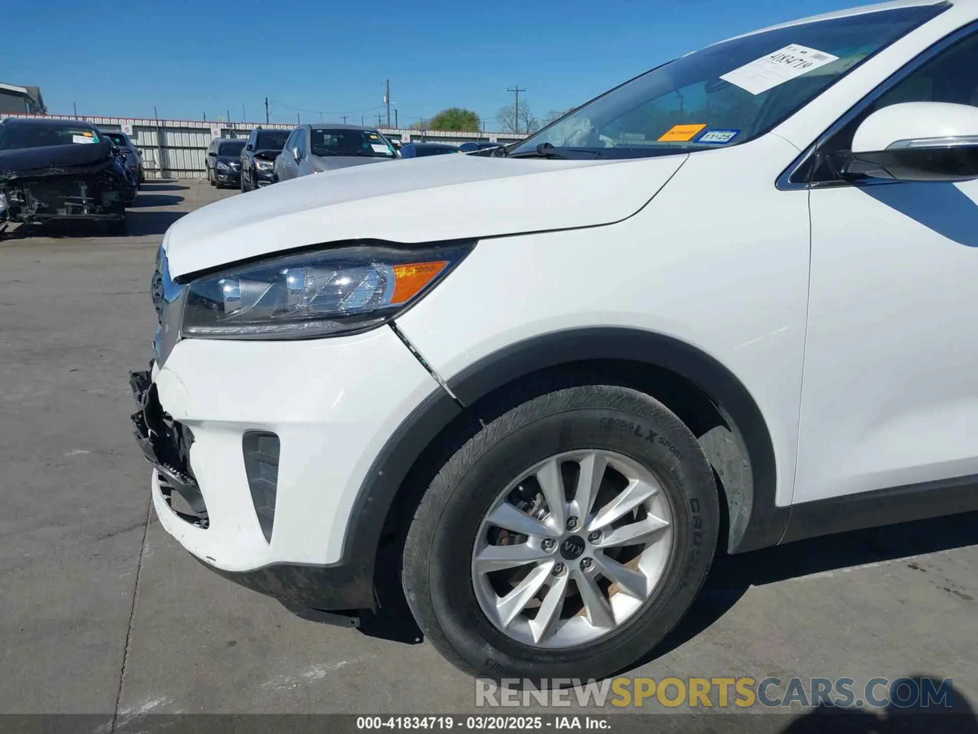 18 fotografías del automóvil dañado 5XYPG4A51LG622181 KIA SORENTO 2020