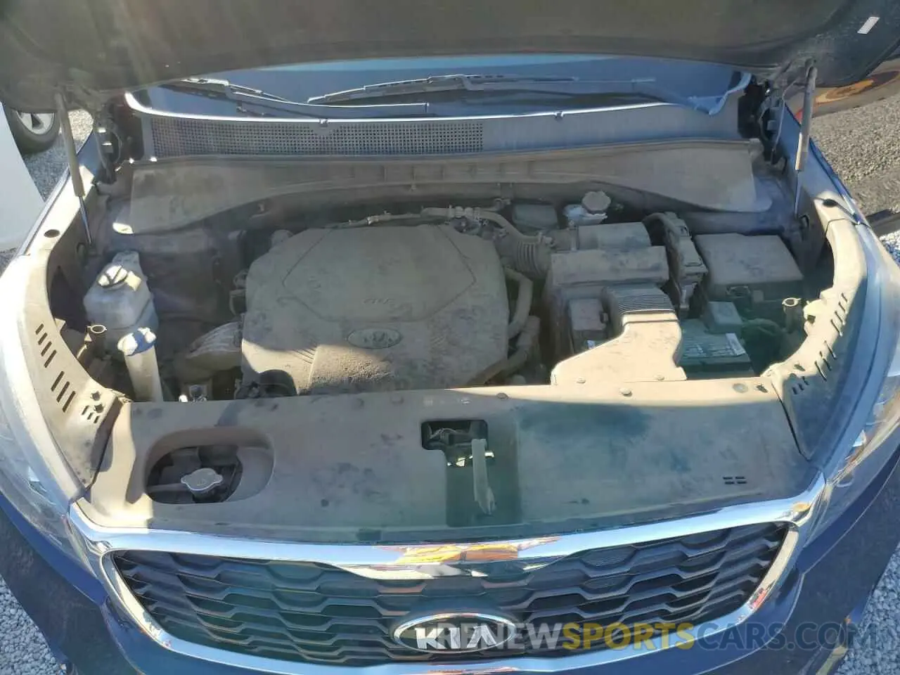 12 fotografías del automóvil dañado 5XYPG4A52LG618186 KIA SORENTO 2020