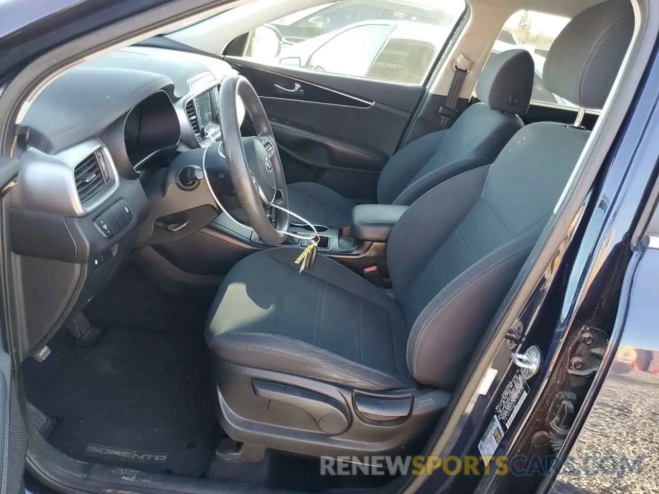 7 fotografías del automóvil dañado 5XYPG4A52LG618186 KIA SORENTO 2020