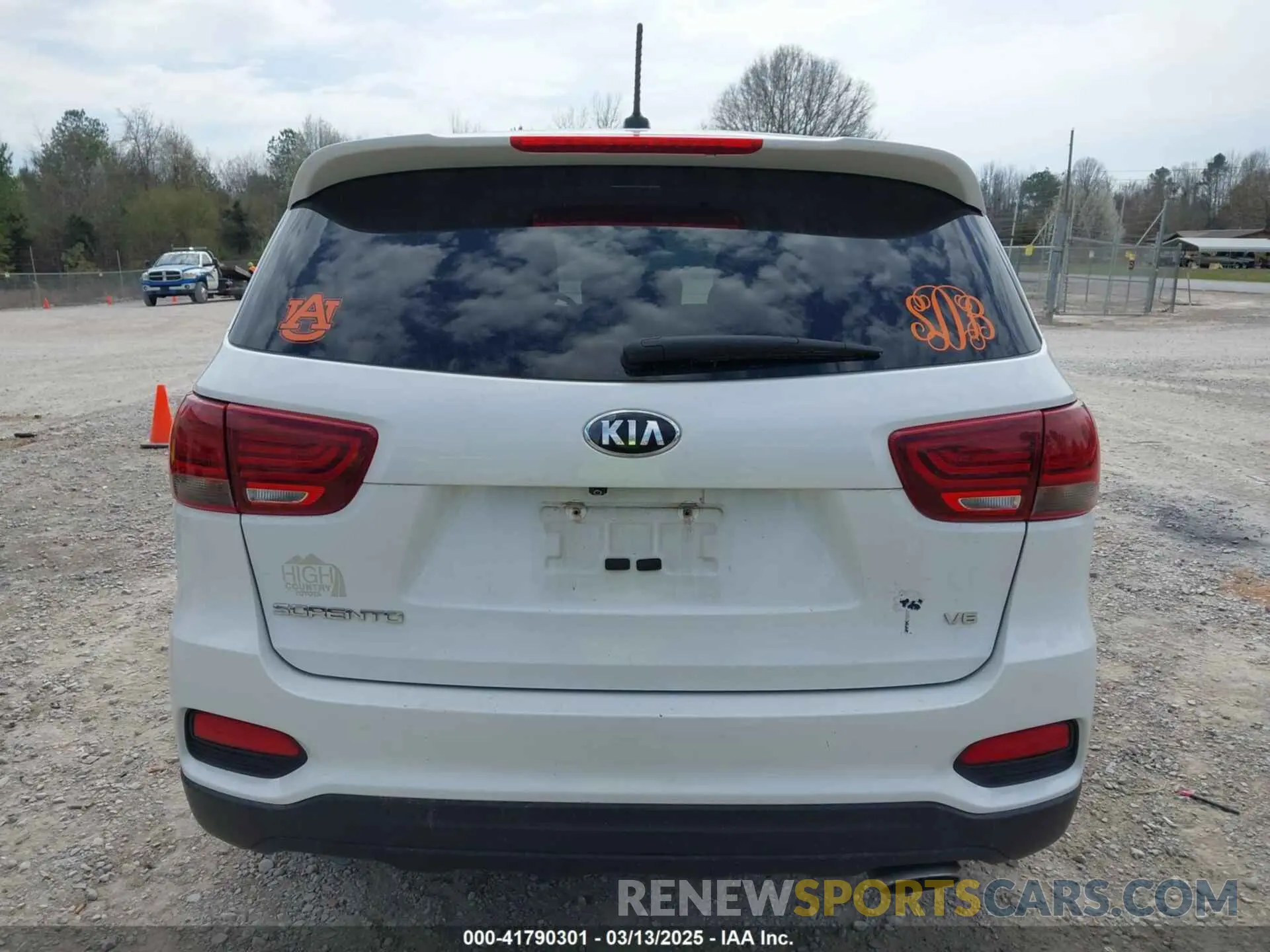 16 fotografías del automóvil dañado 5XYPG4A52LG622321 KIA SORENTO 2020