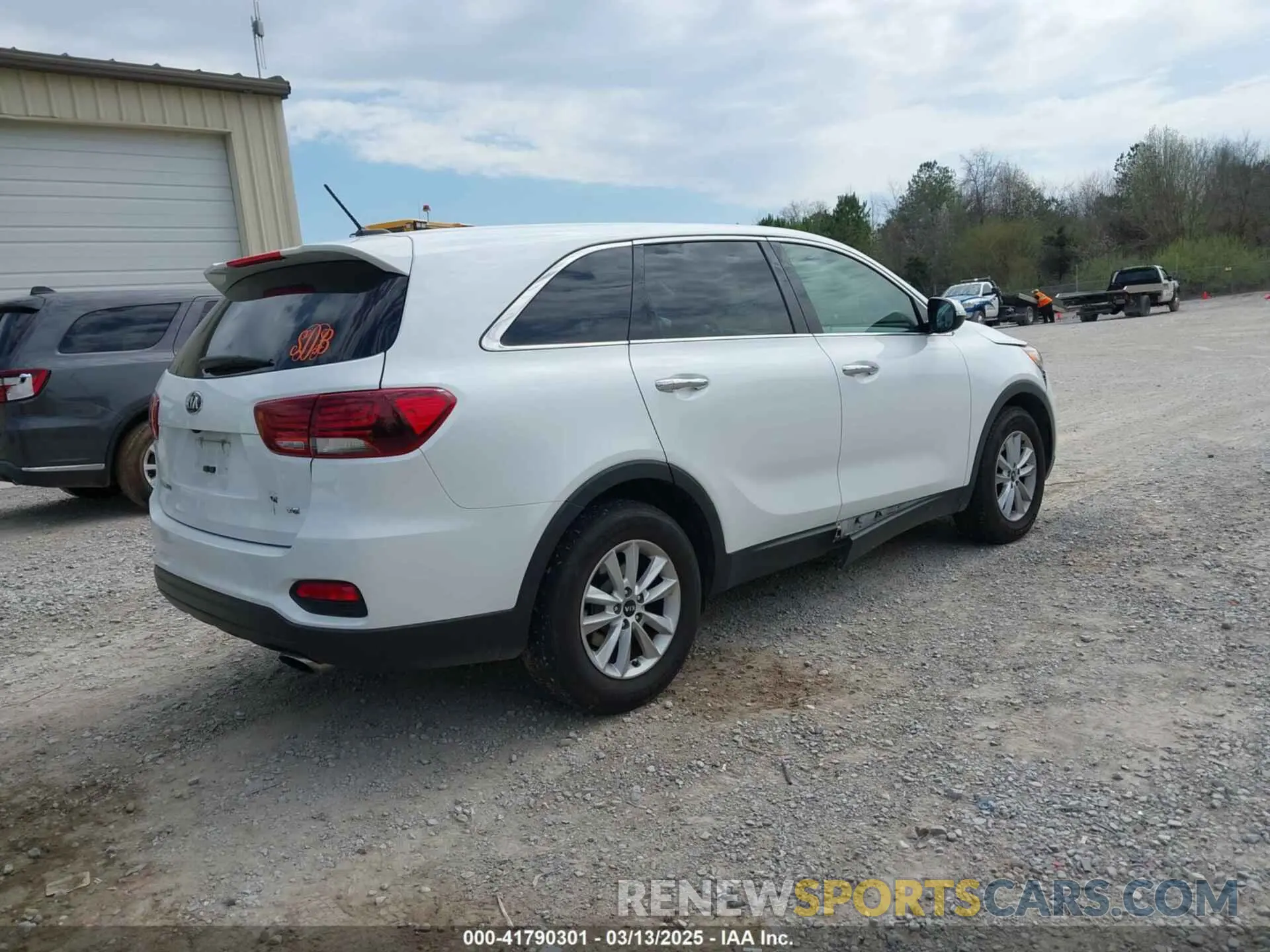 4 fotografías del automóvil dañado 5XYPG4A52LG622321 KIA SORENTO 2020