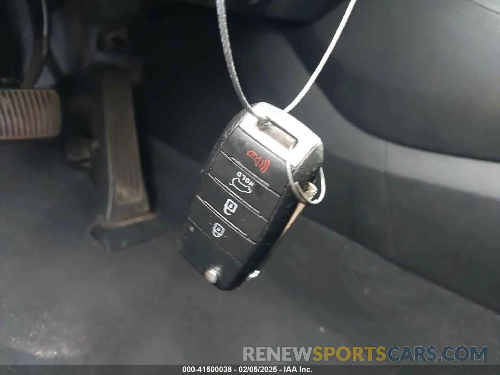 11 fotografías del automóvil dañado 5XYPG4A52LG627955 KIA SORENTO 2020