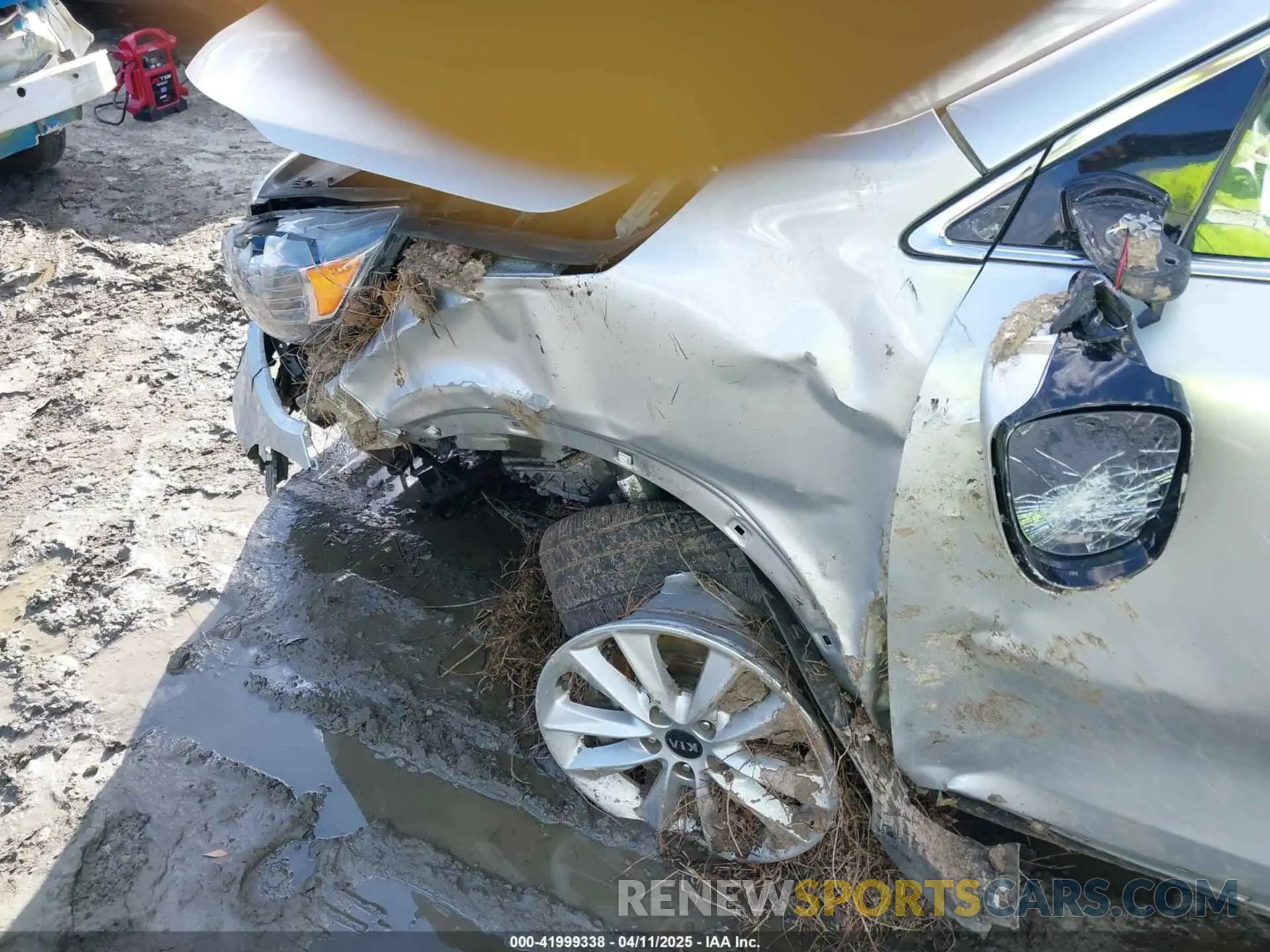 6 fotografías del automóvil dañado 5XYPG4A52LG645842 KIA SORENTO 2020