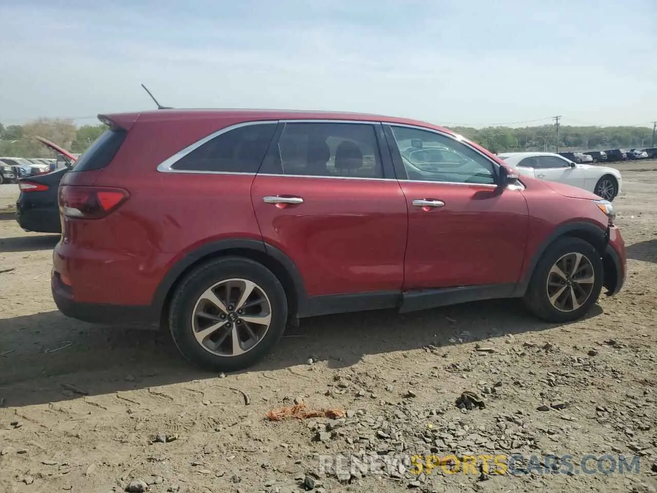 3 fotografías del automóvil dañado 5XYPG4A52LG666254 KIA SORENTO 2020